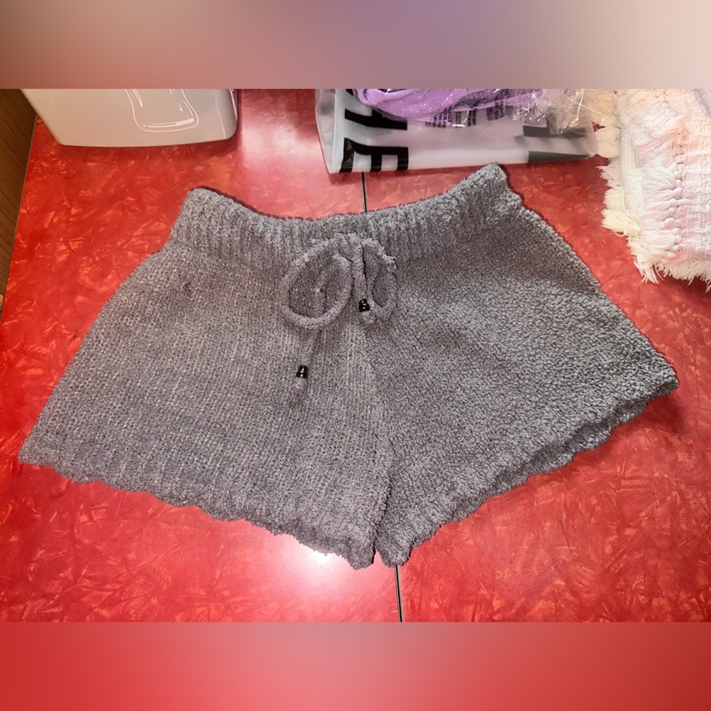 POL Solid FUZZY LOUNGE SHORTS - Picture 2 of 7